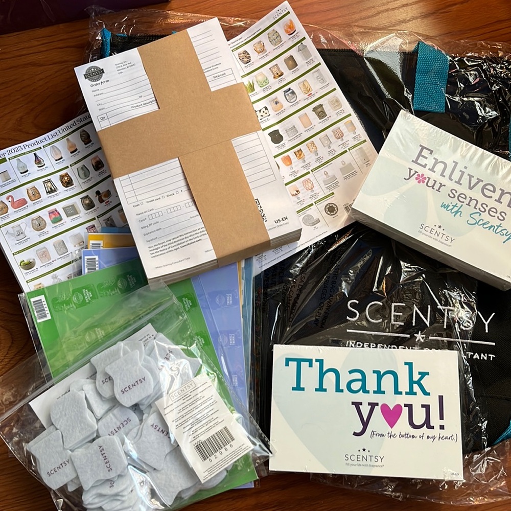 Scentsy consultant bag, order forms, samples, card